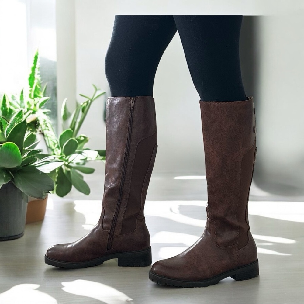 Dominique Nicole just below knee dress boots